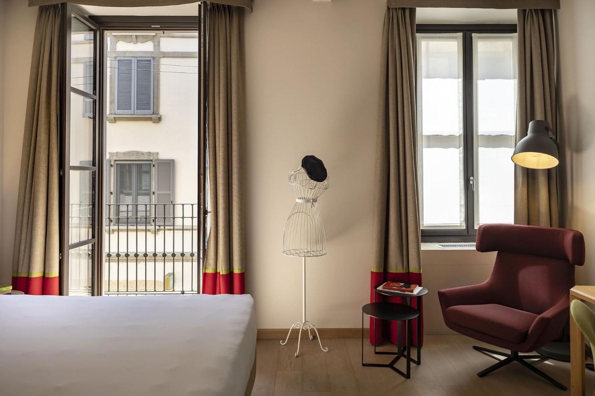 Savona 18 Suites Milan Room photo